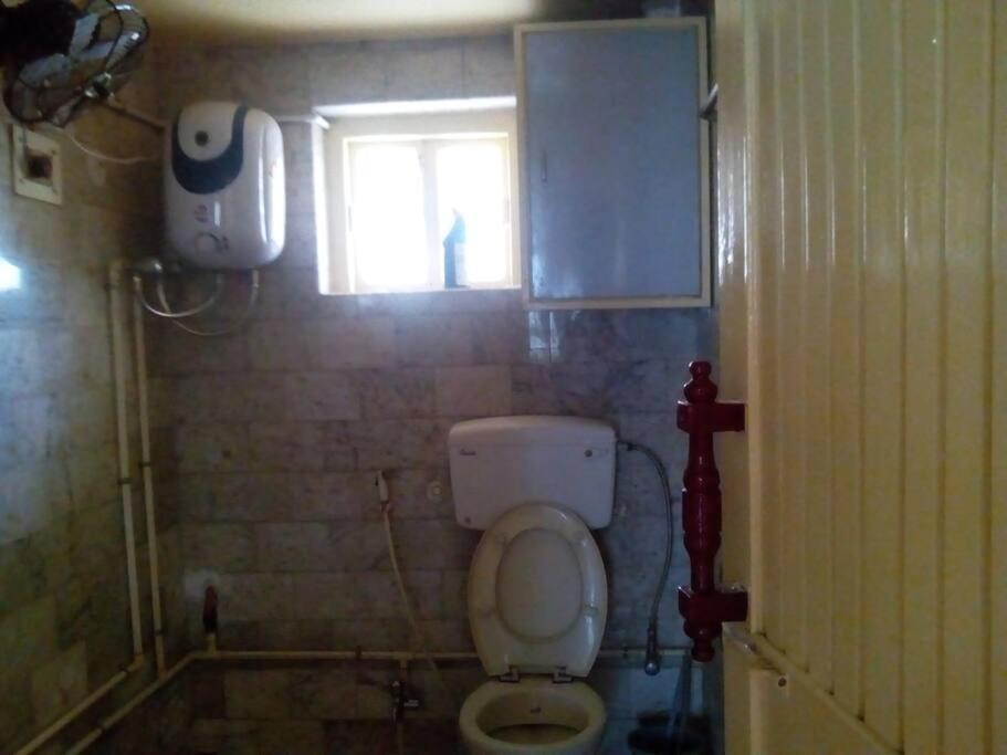 Premium Apartment, Kolkata Airport Экстерьер фото